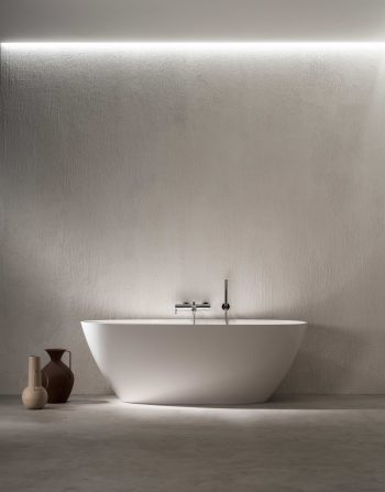 Roca Ariane Freestanding STONEX® oval bath with drain - Image 2