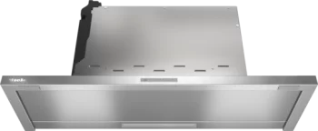 Built-in ventilation hood with EasySwitch controls for convenient operation